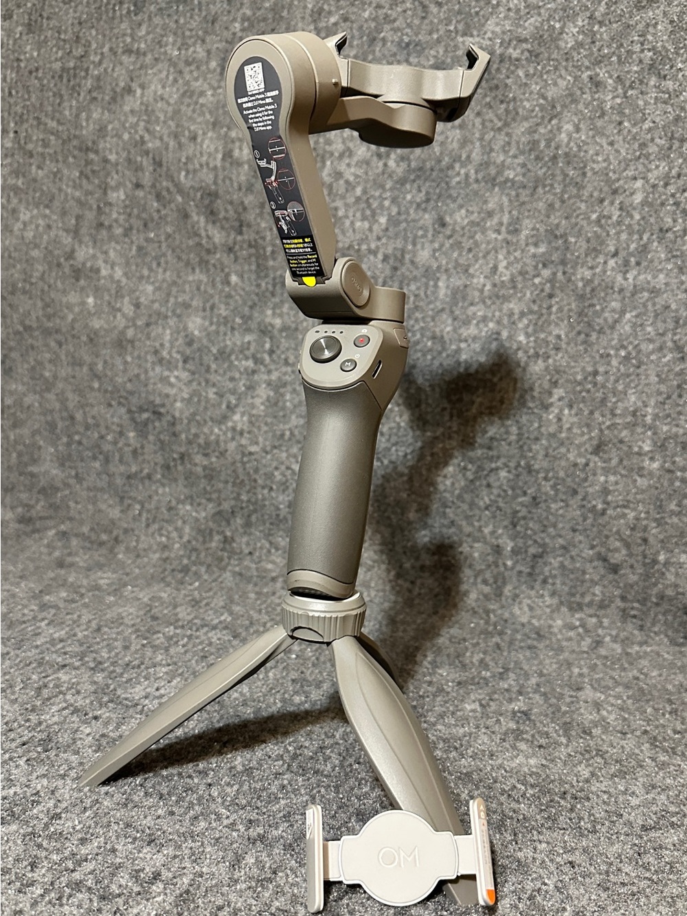 DJI OM Smartphone Gimbal Stabilizer in Taupe